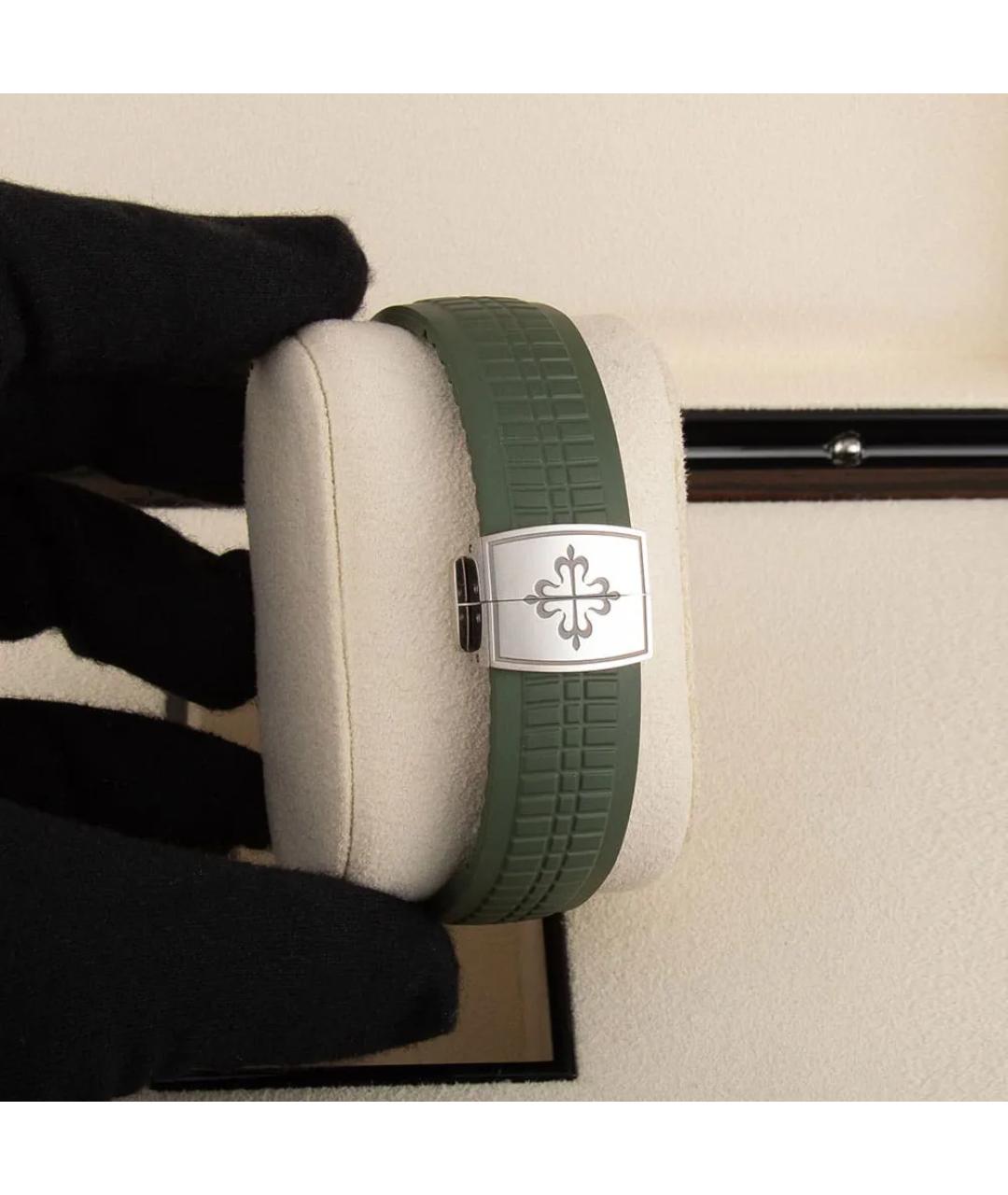 PATEK PHILIPPE Хаки часы из белого золота, фото 3