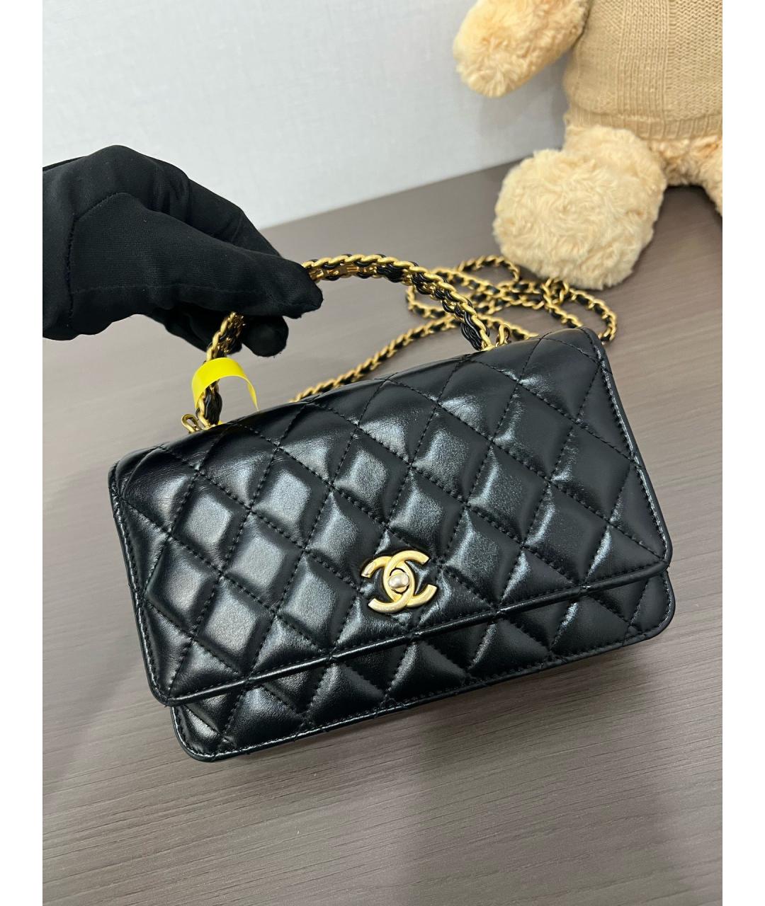 CHANEL Черная кожаная сумка через плечо, фото 2