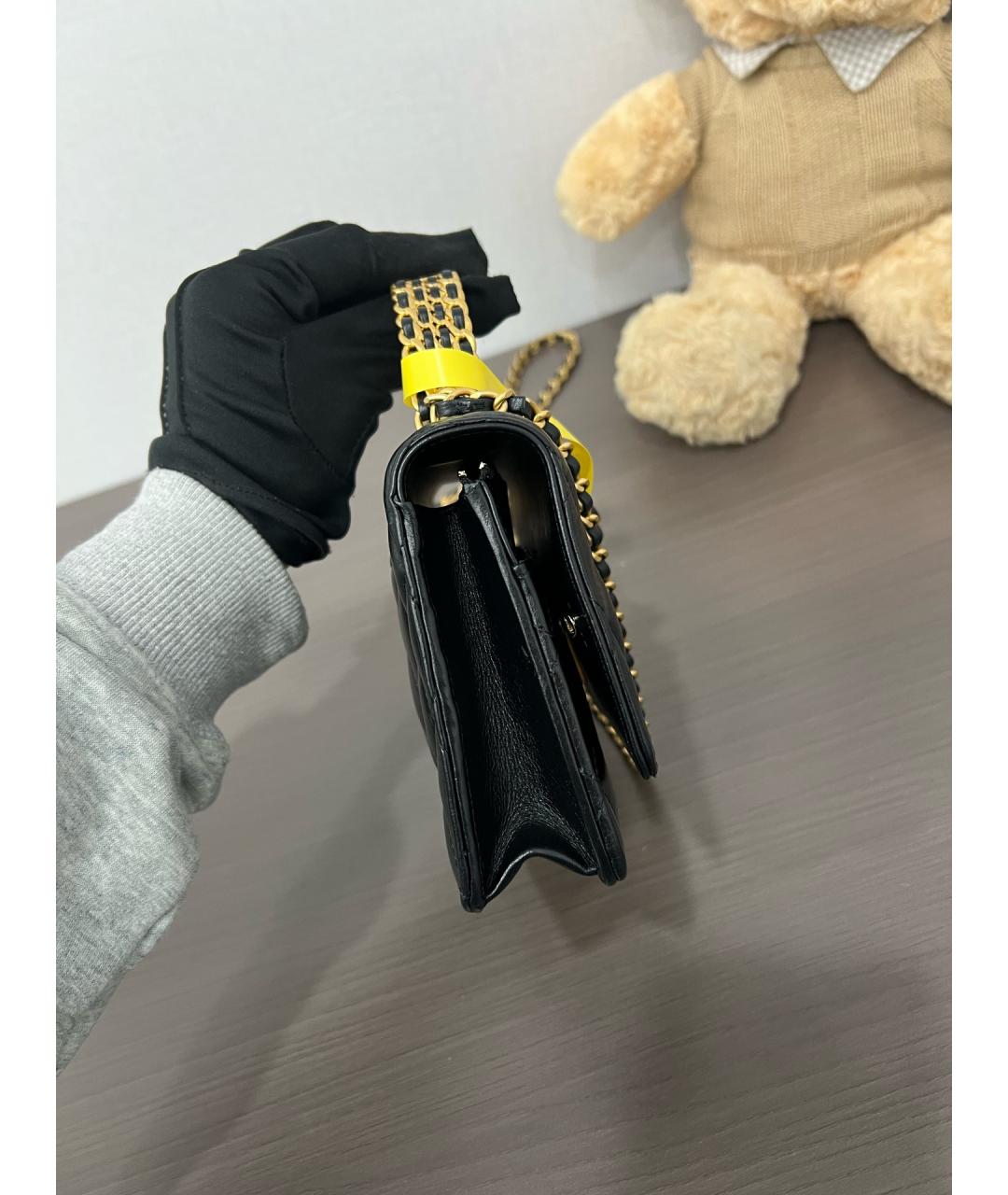 CHANEL Черная кожаная сумка через плечо, фото 4