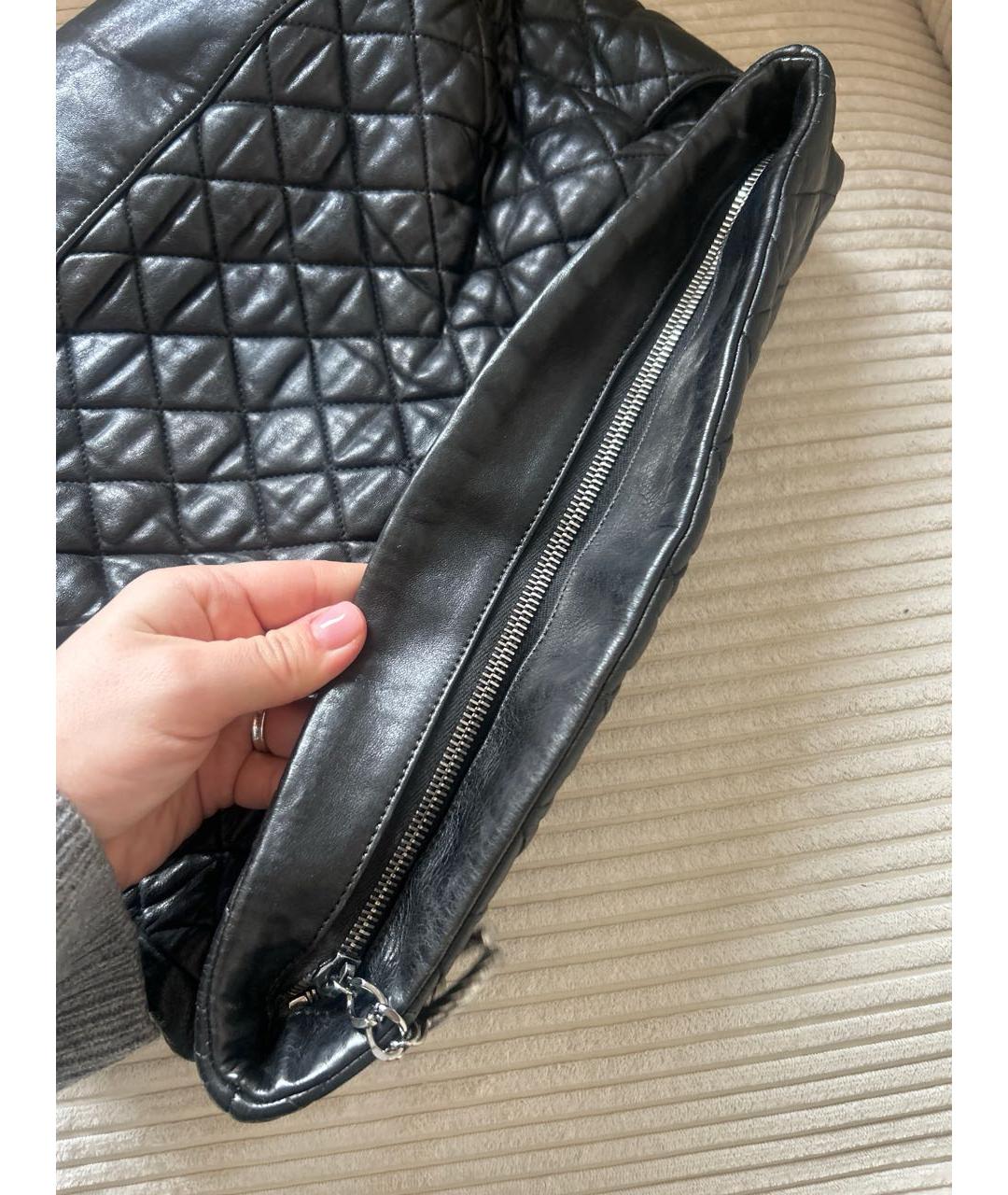 CHANEL Черная кожаная сумка через плечо, фото 9