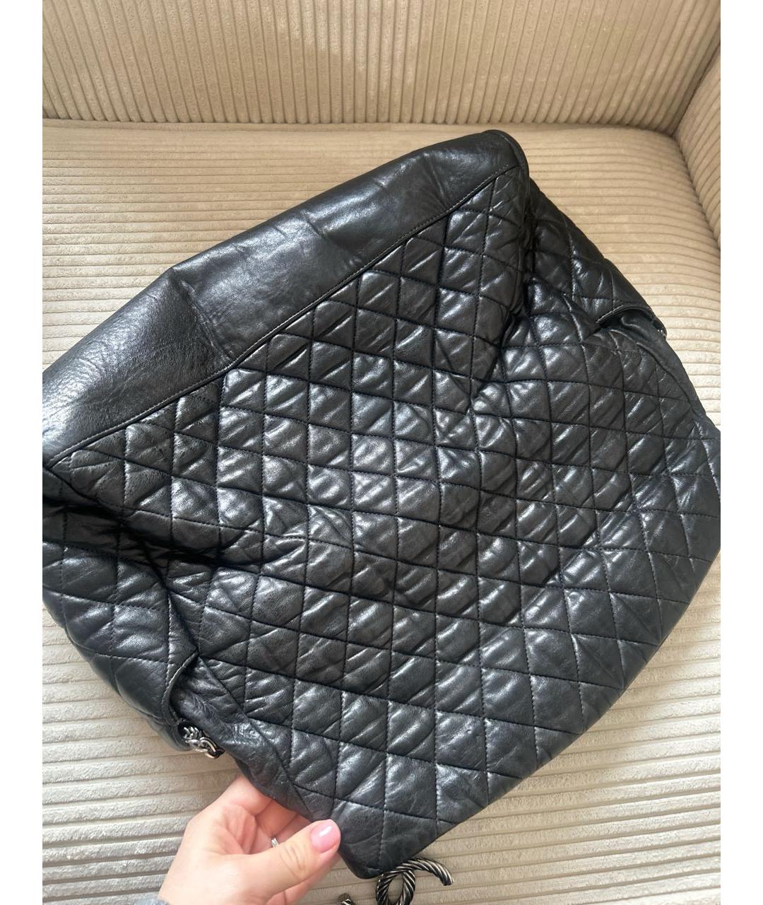 CHANEL Черная кожаная сумка через плечо, фото 5