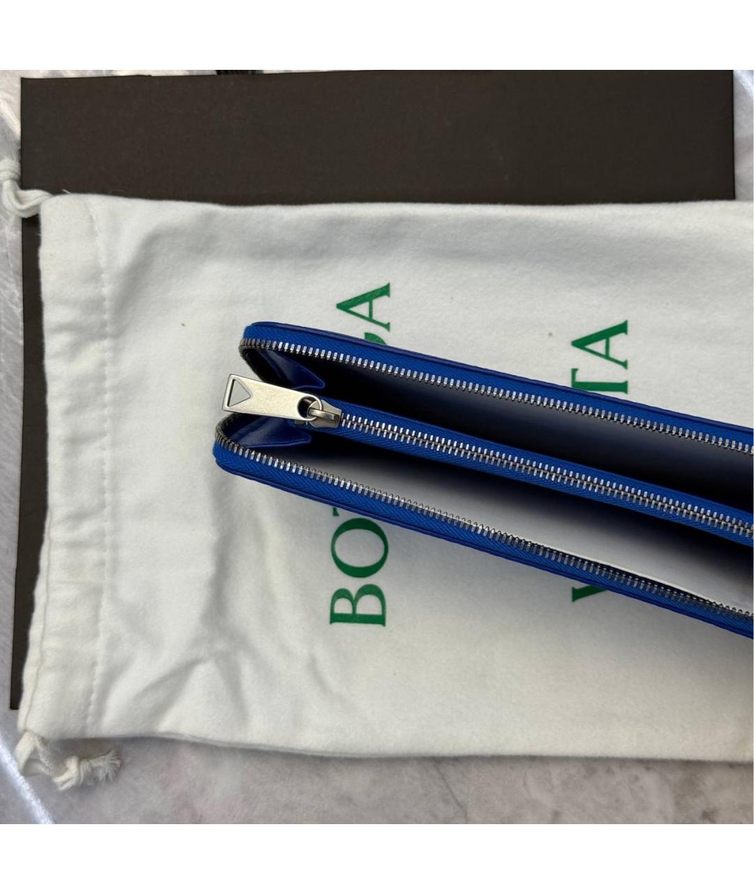 BOTTEGA VENETA Синий кожаный кошелек, фото 4