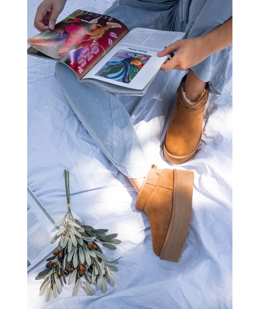 UGG AUSTRALIA Коричневые замшевые ботинки, фото 4