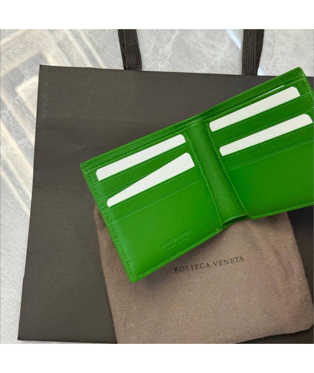 BOTTEGA VENETA Зеленый кожаный кошелек, фото 6