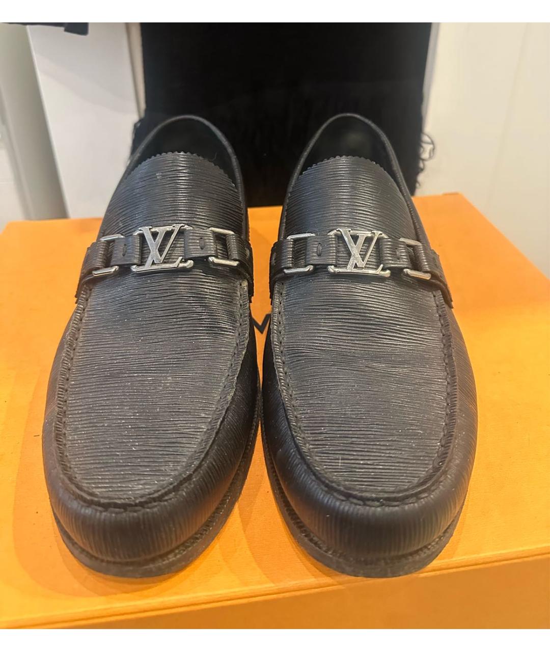 LOUIS VUITTON Черные кожаные лоферы, фото 4