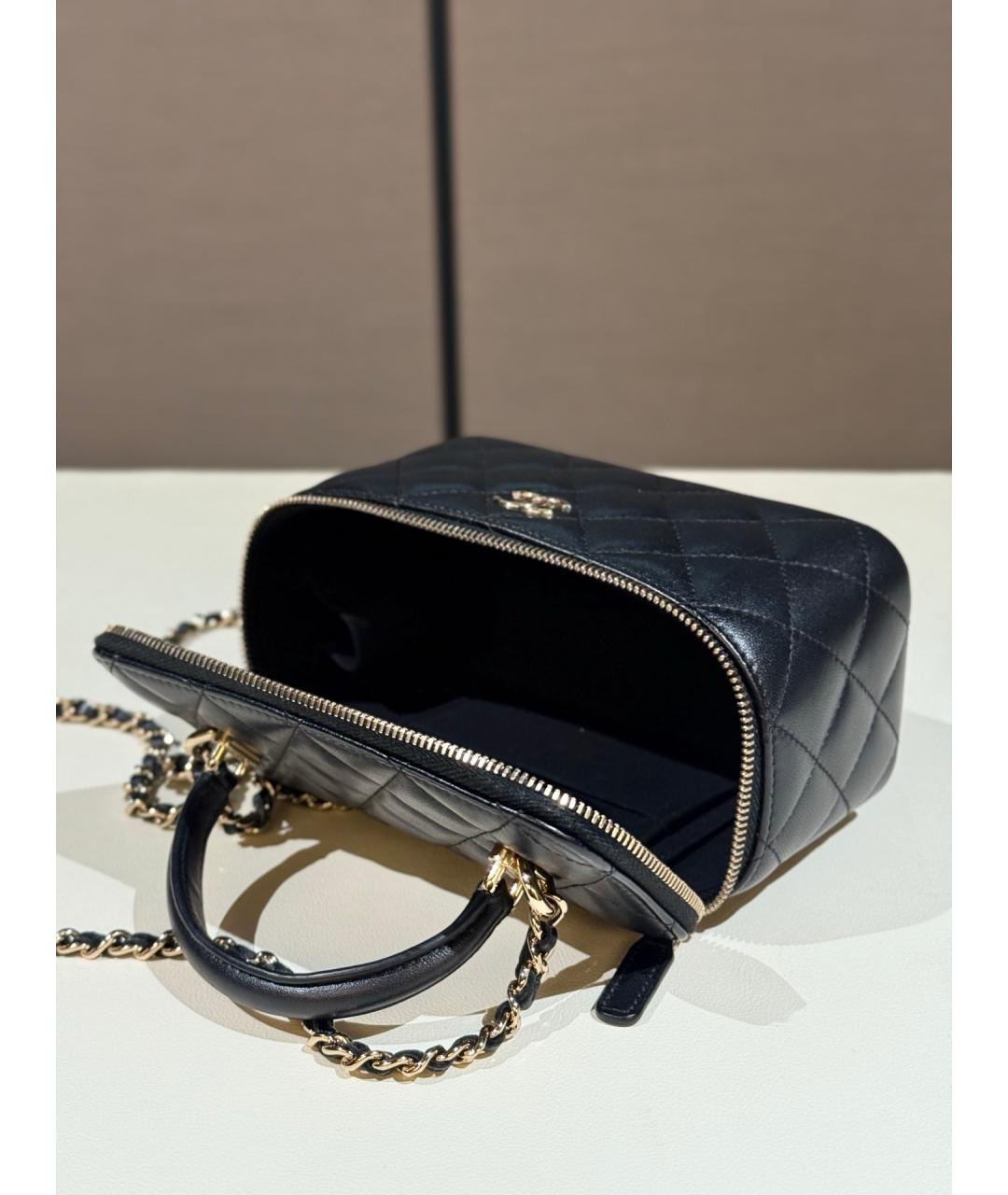 CHANEL Черная кожаная сумка через плечо, фото 6