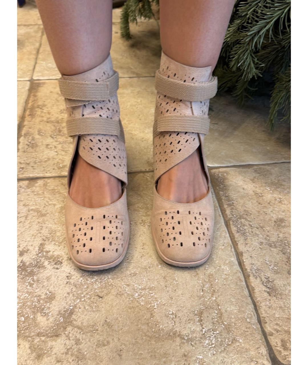 CHANEL Розовые замшевые ботильоны, фото 6