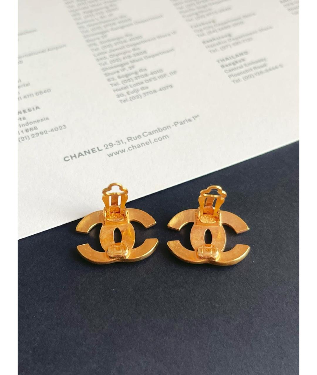 CHANEL Золотые металлические клипсы, фото 3