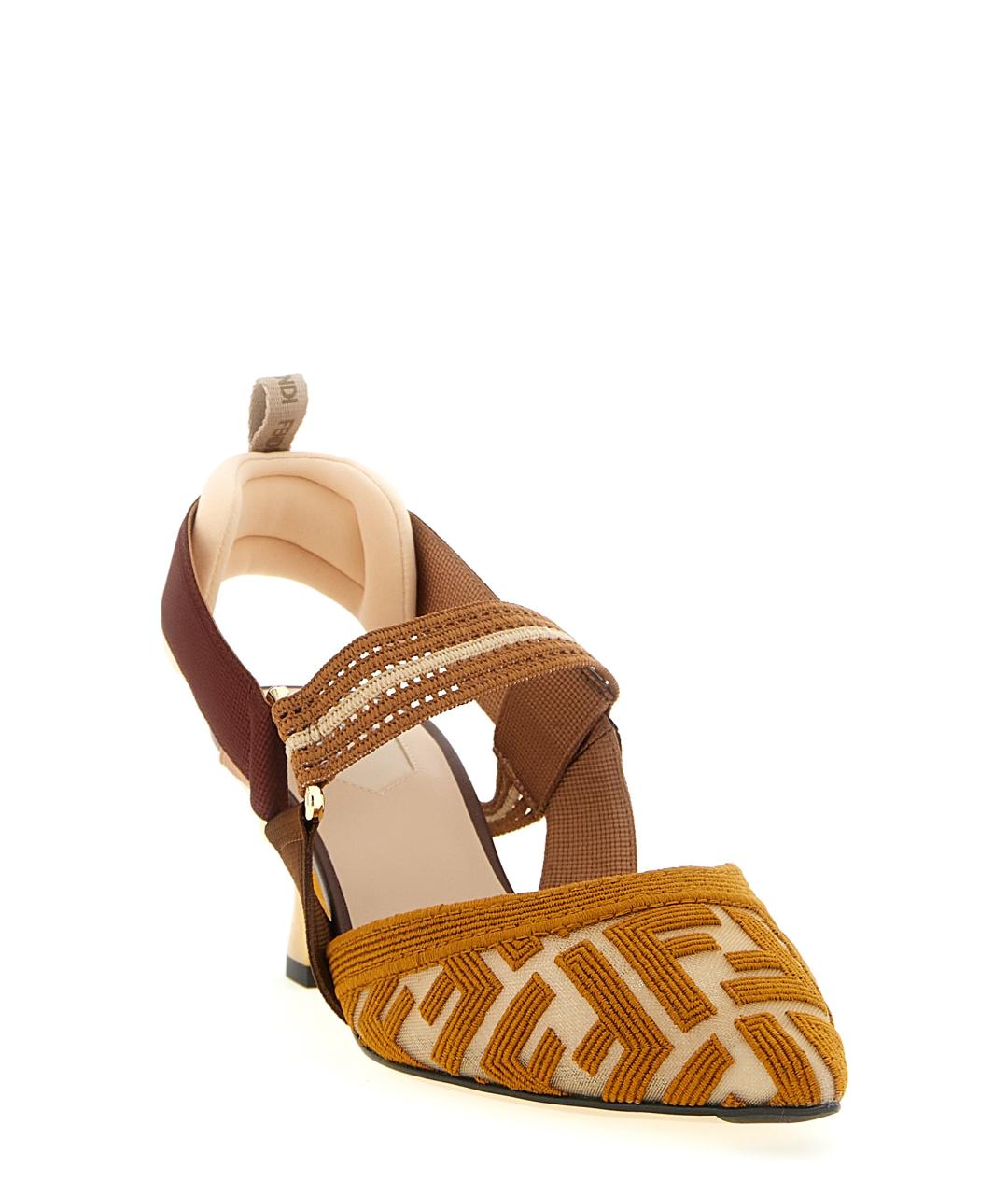 FENDI Коричневые текстильные туфли, фото 2