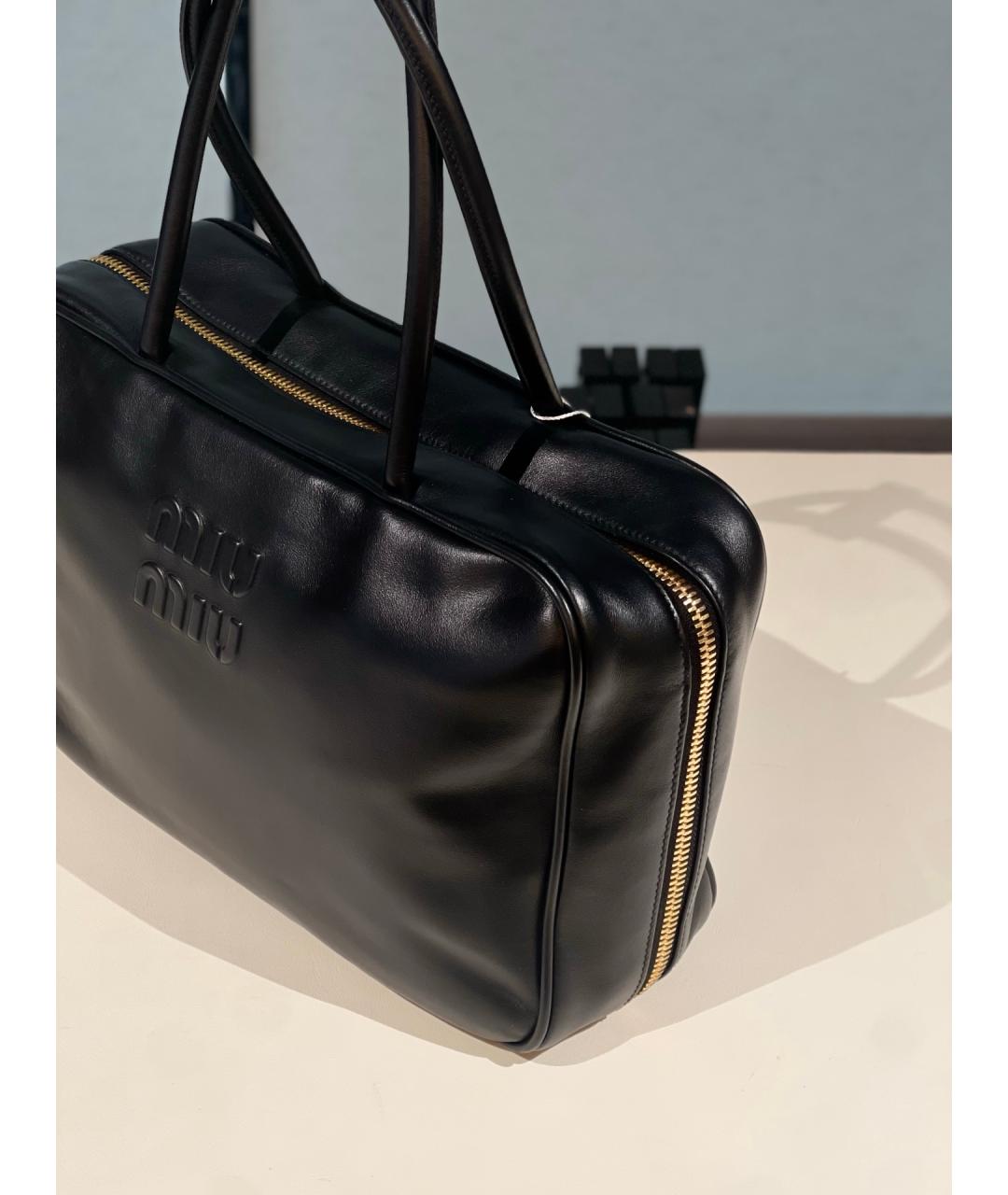 MIU MIU Черная кожаная сумка через плечо, фото 4