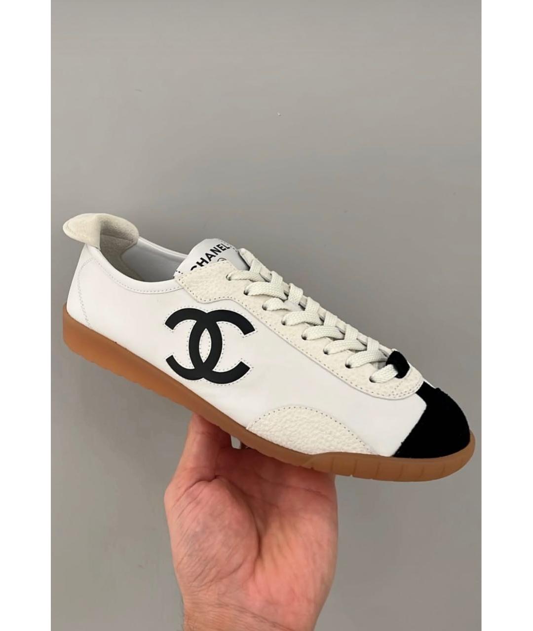 CHANEL Белые кожаные кеды, фото 2