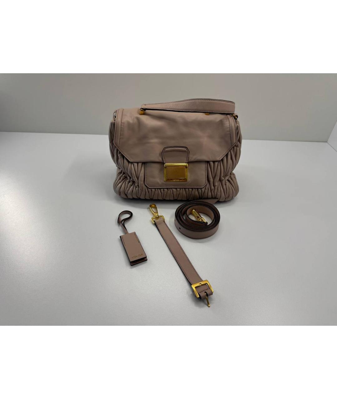 MIU MIU Бежевая кожаная сумка через плечо, фото 3