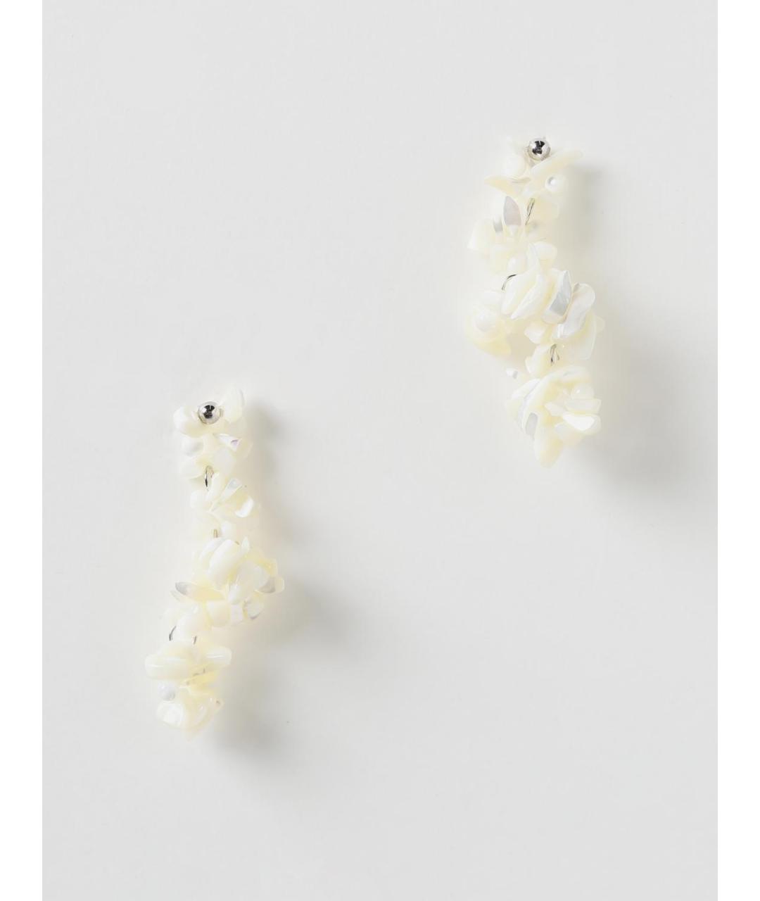 COMPLETEDWORKS Белые серьги, фото 3