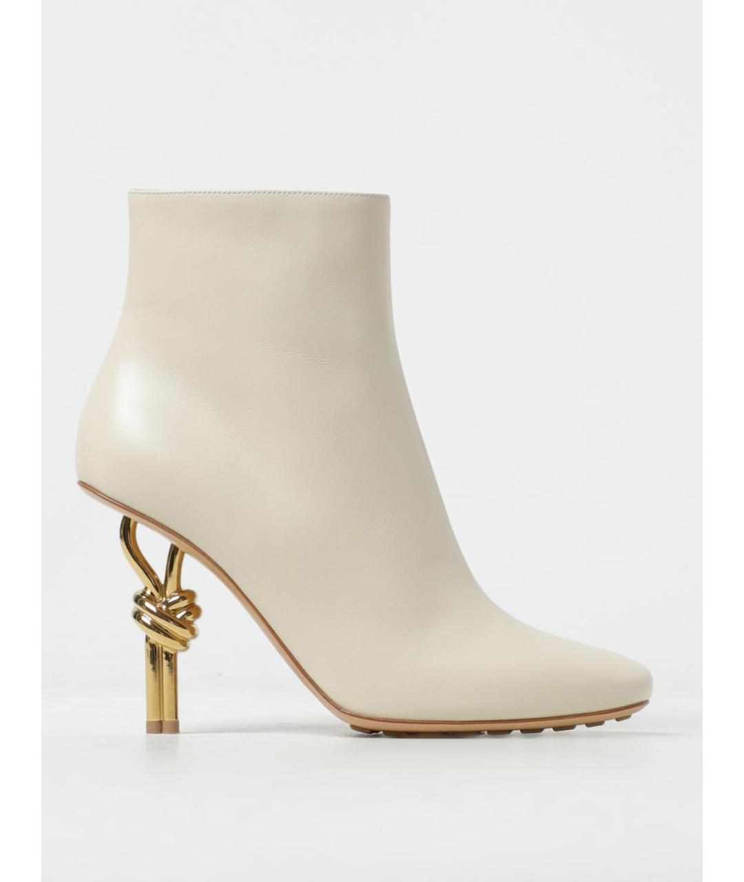 BOTTEGA VENETA Бежевые кожаные ботильоны, фото 5