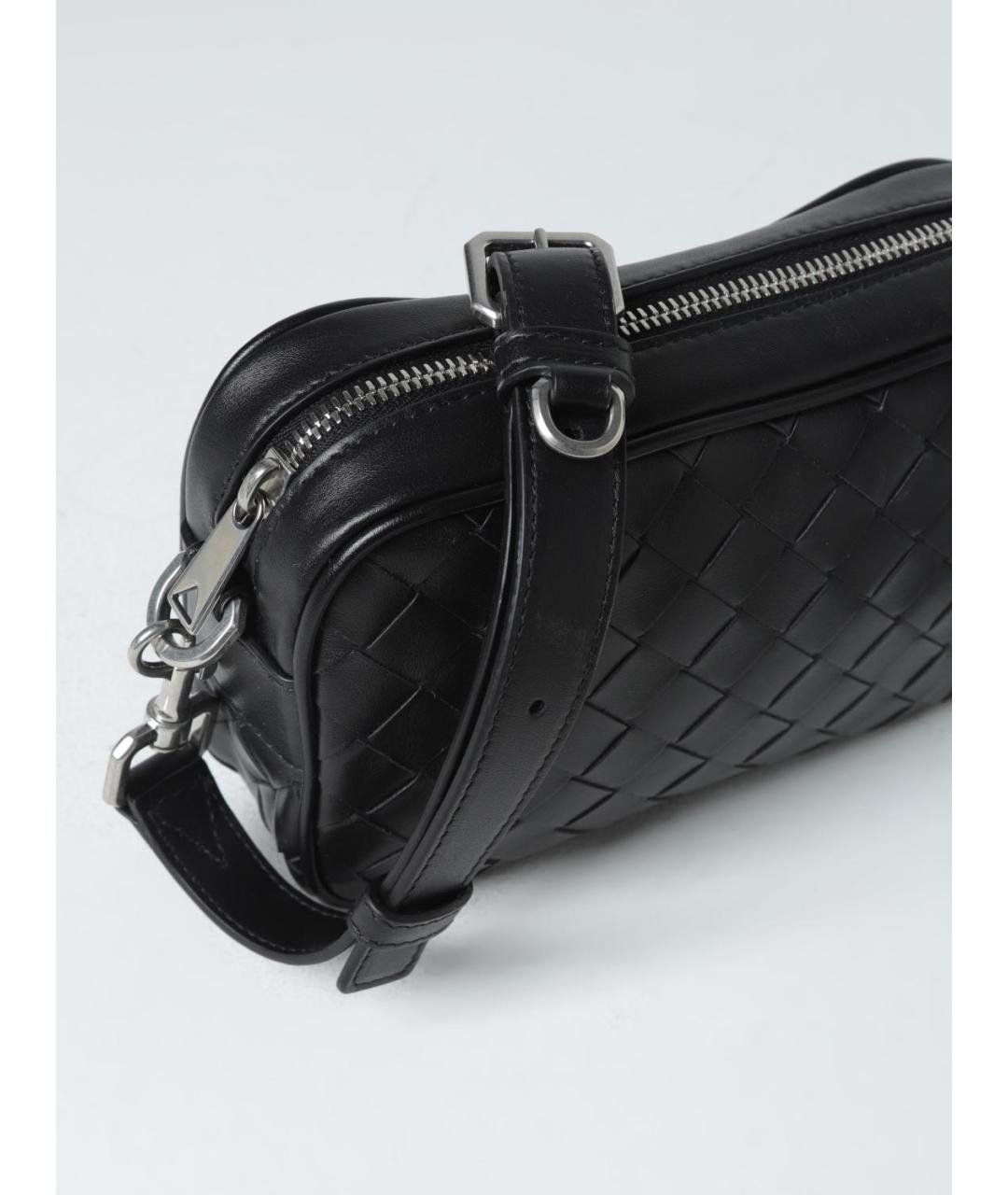 BOTTEGA VENETA Черная кожаная сумка на плечо, фото 3