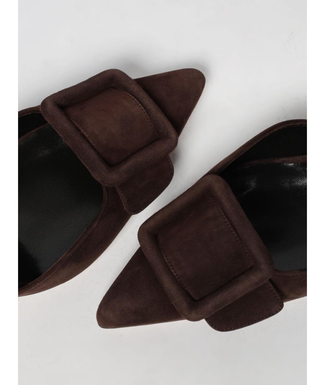 MANOLO BLAHNIK Коричневые замшевые туфли, фото 4
