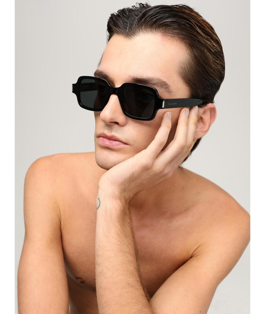 SAINT LAURENT Черные пластиковые солнцезащитные очки, фото 2