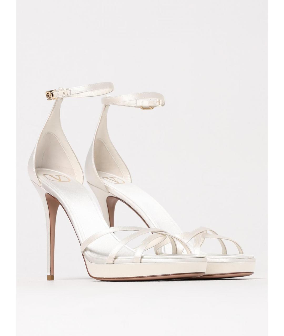 VALENTINO Бежевые босоножки, фото 2