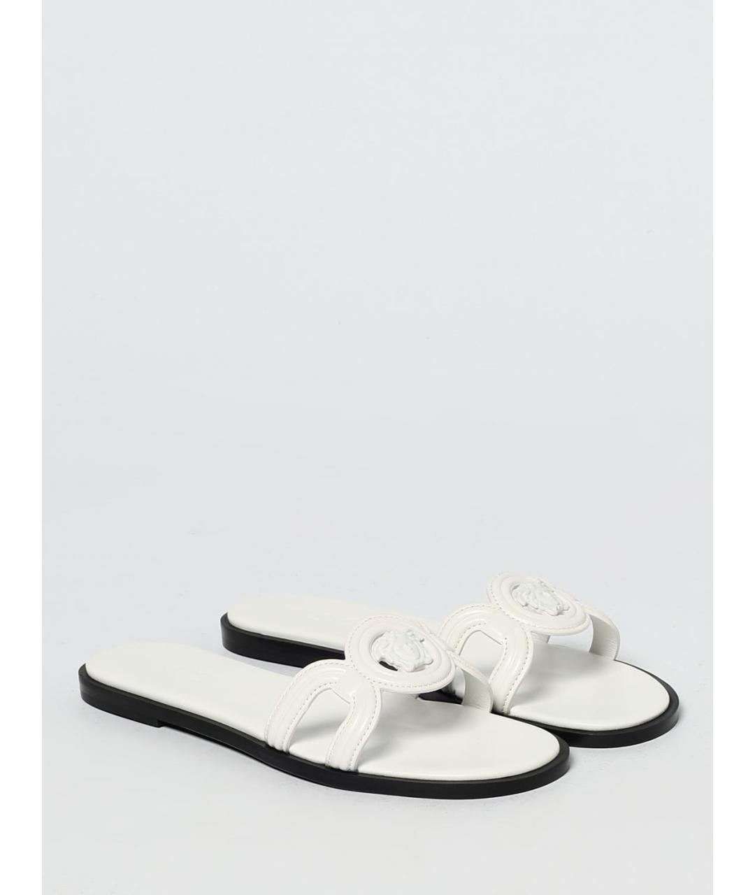 VERSACE Белые кожаные шлепанцы, фото 2