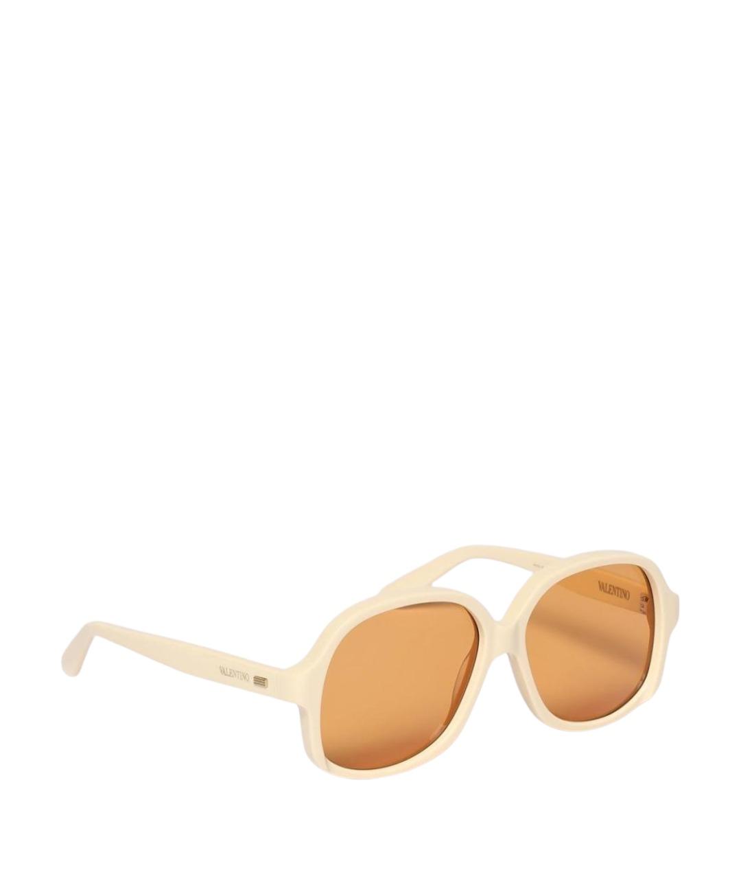 VALENTINO Бежевые пластиковые солнцезащитные очки, фото 1
