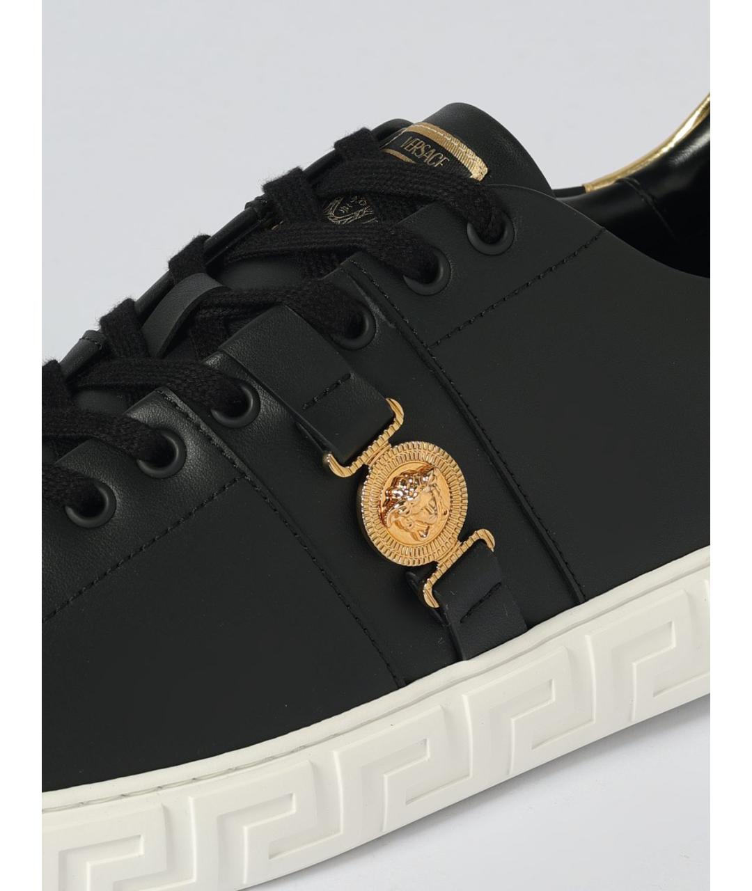 VERSACE Черные низкие кроссовки / кеды из искусственной кожи, фото 4