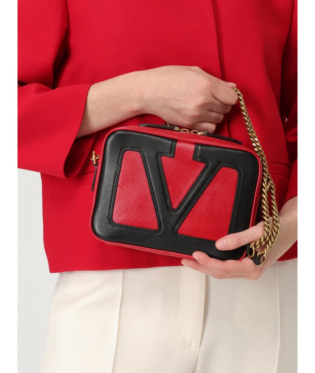 VALENTINO Красная кожаная сумка через плечо, фото 2