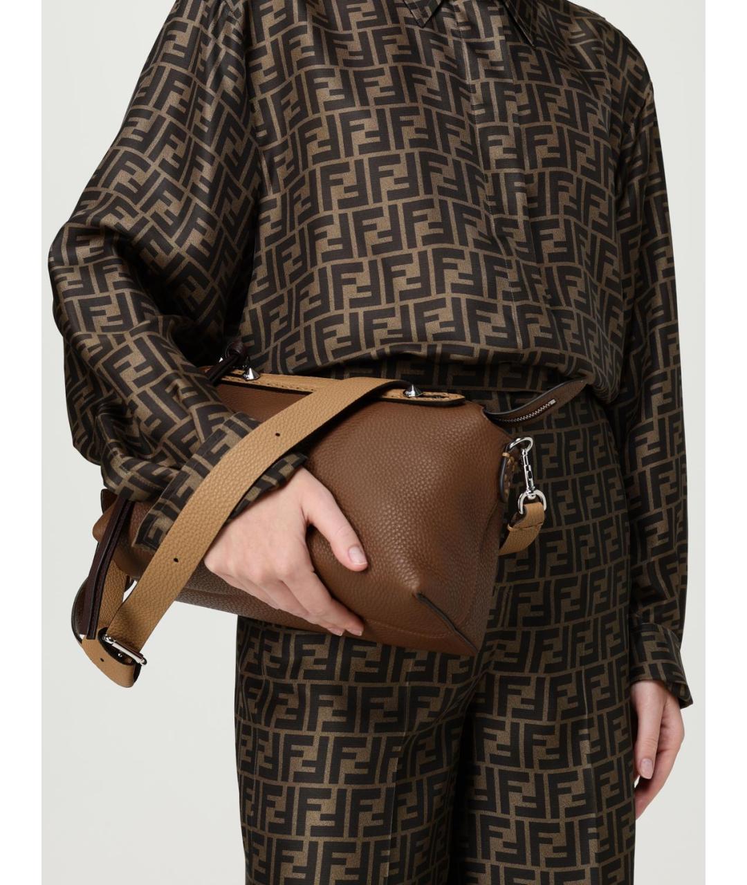 FENDI Коричневая кожаная сумка через плечо, фото 2