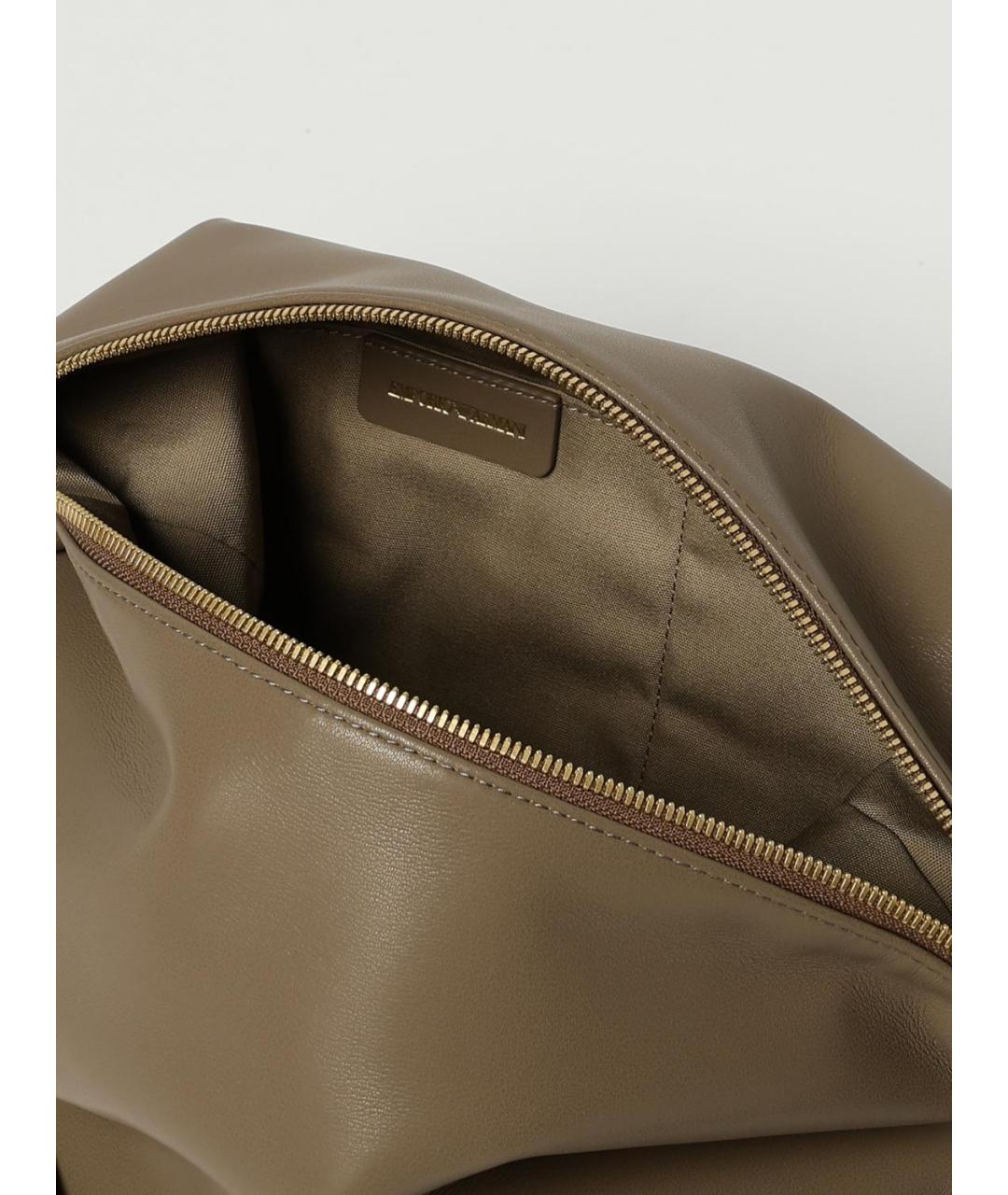 EMPORIO ARMANI Бежевая кожаная сумка через плечо, фото 3