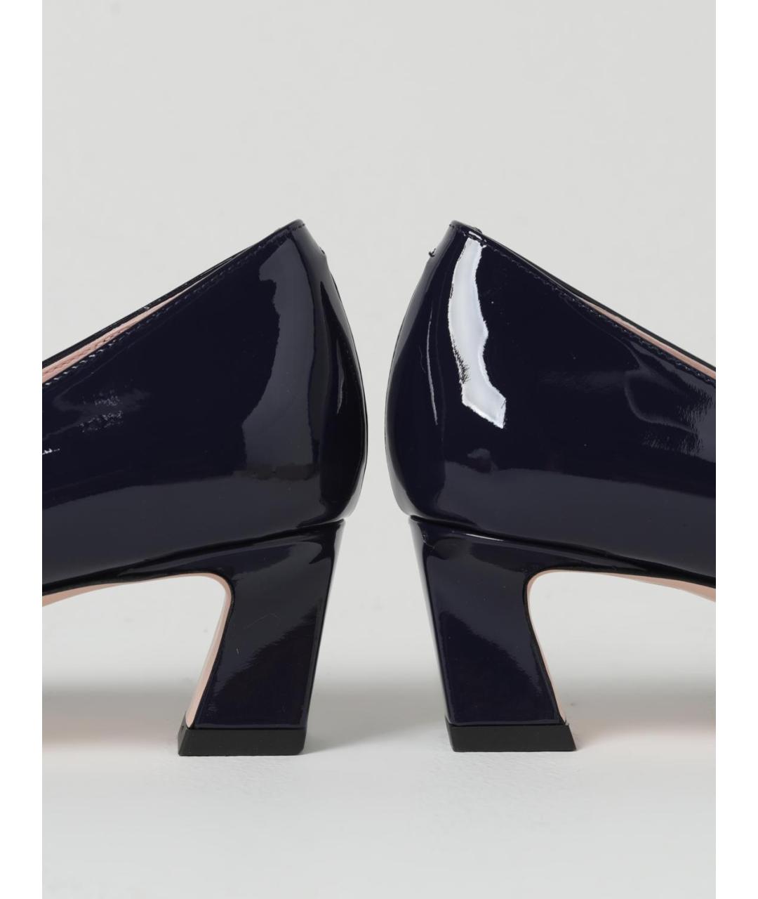 ROGER VIVIER Темно-синие кожаные туфли, фото 4