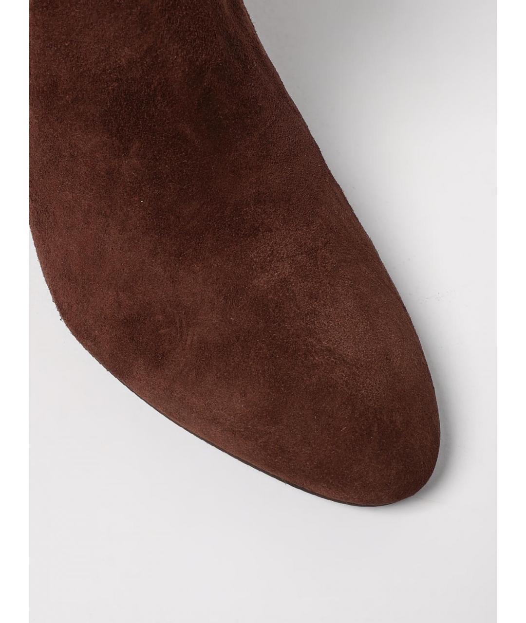 STUART WEITZMAN Коричневые замшевые ботильоны, фото 4