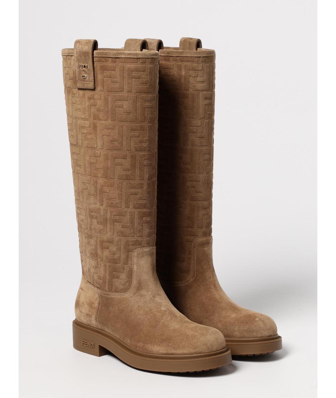 FENDI Бежевые замшевые сапоги, фото 2