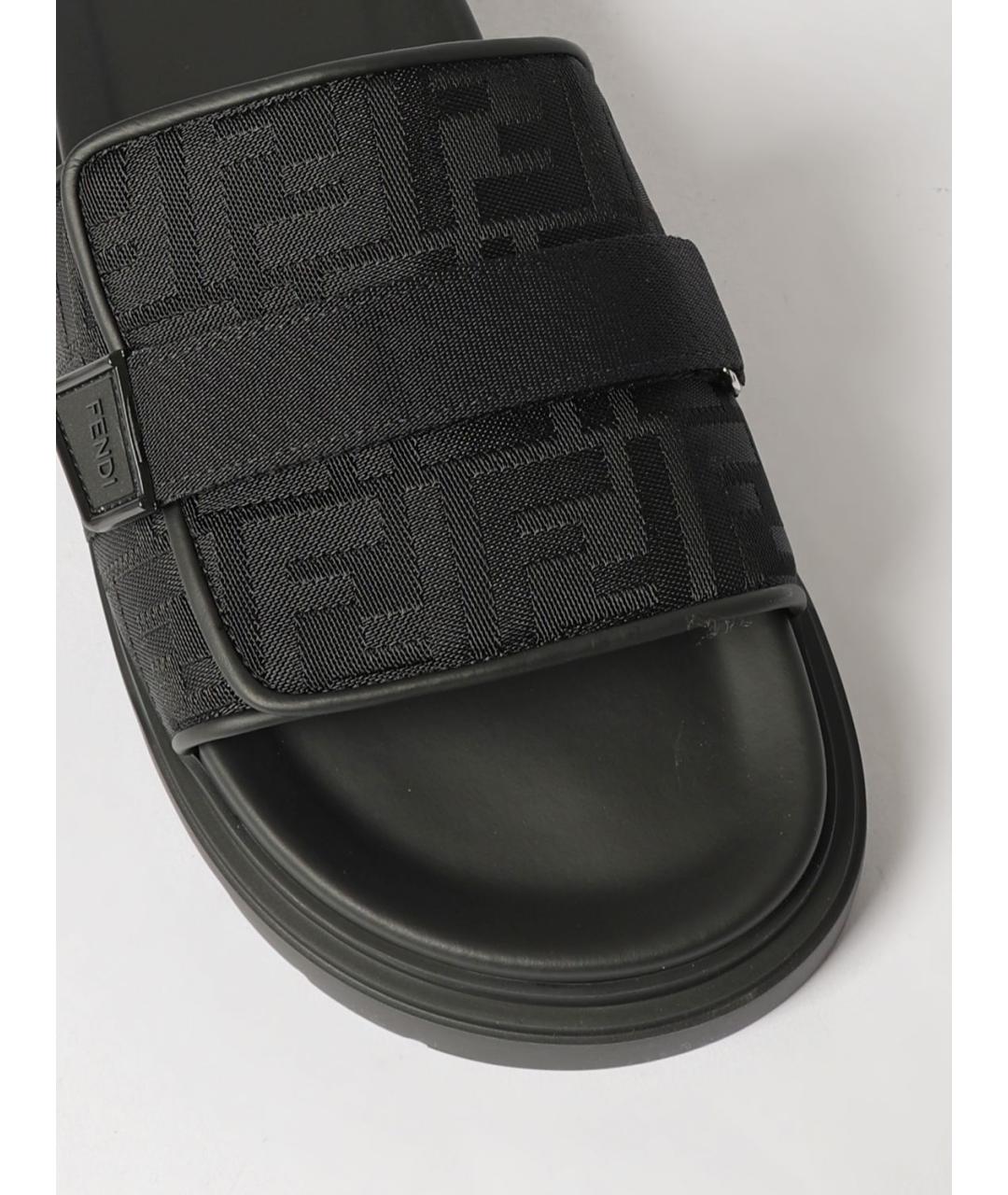FENDI Черные шлепанцы из искусственной кожи, фото 4
