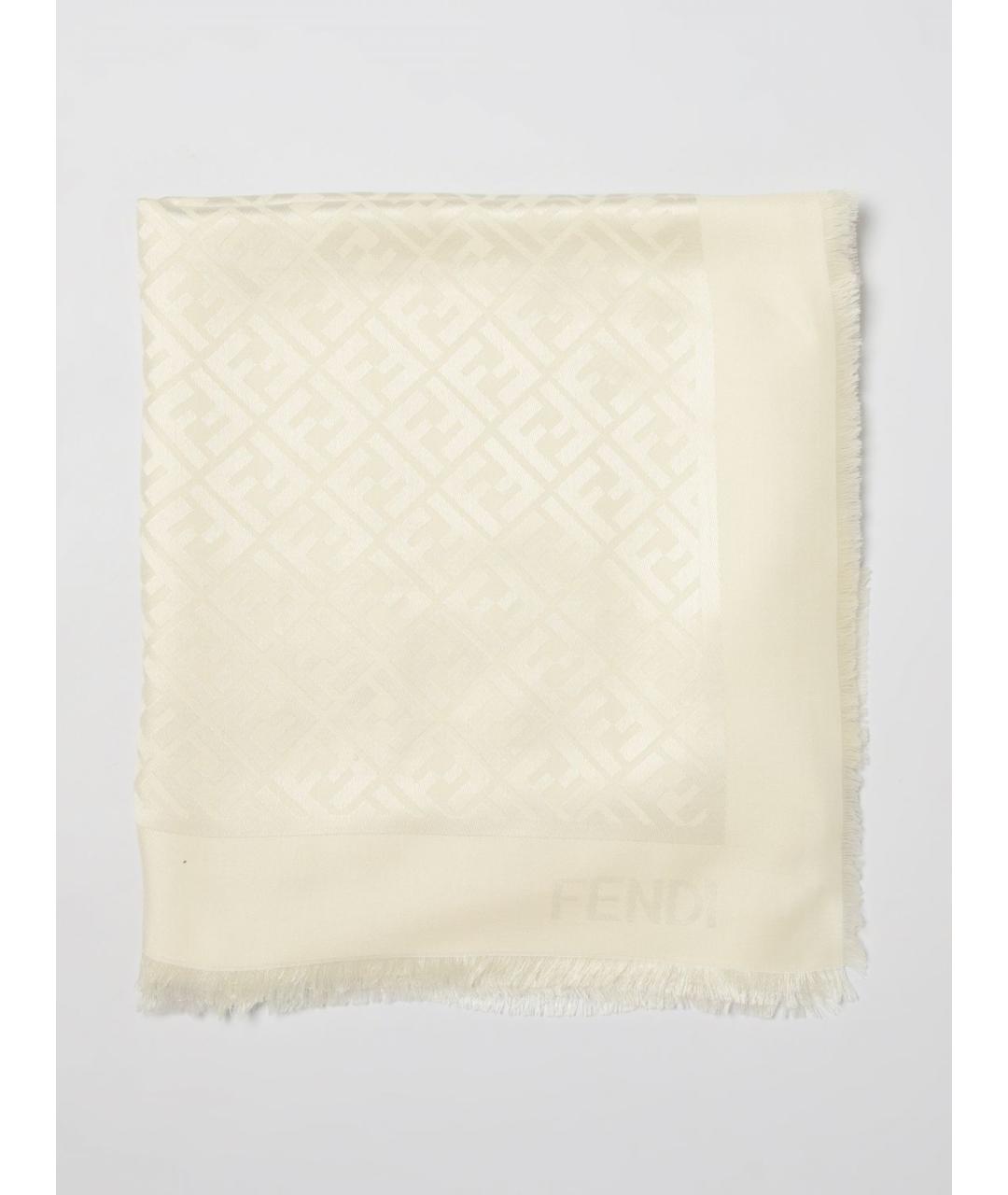 FENDI Бежевый шелковый шарф, фото 6