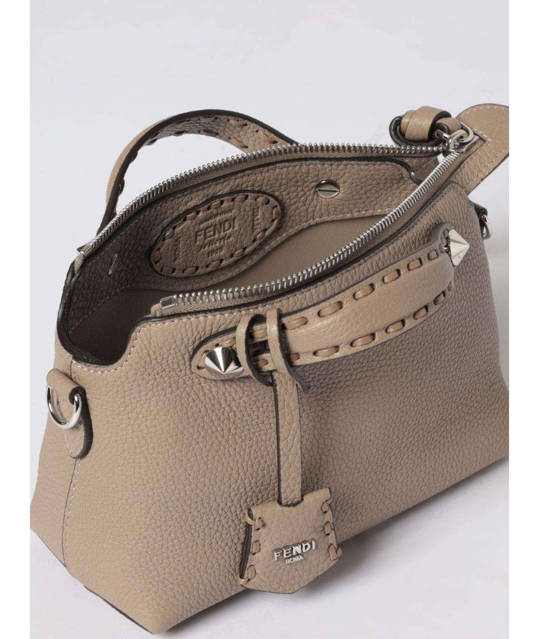 FENDI Бежевая кожаная сумка через плечо, фото 5