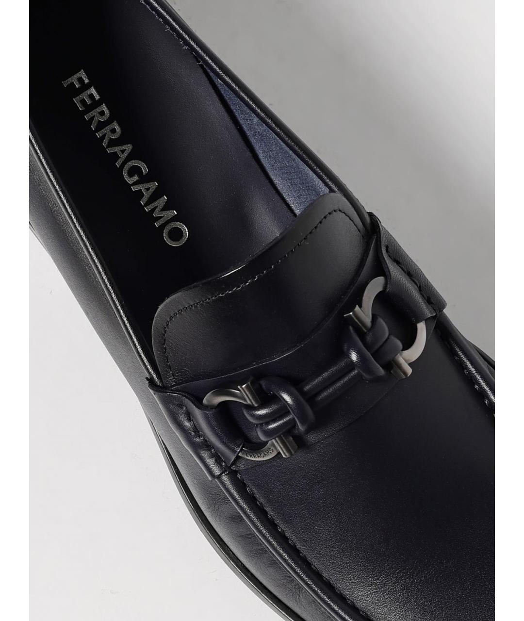FERRAGAMO Темно-синие кожаные лоферы, фото 4