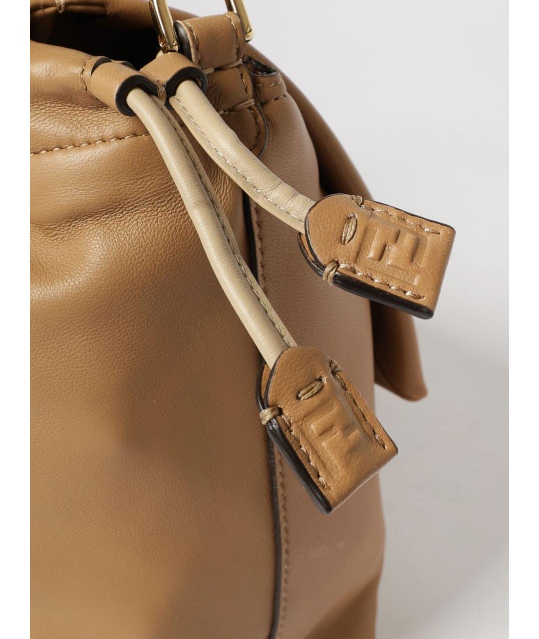 FENDI Бежевая кожаная сумка через плечо, фото 4