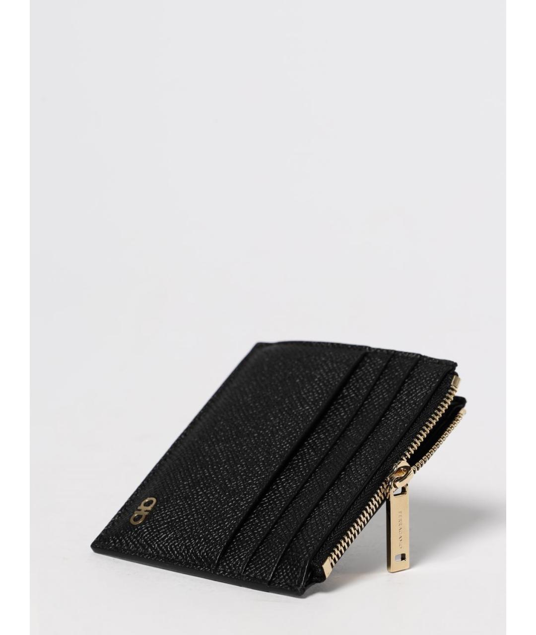 FERRAGAMO Черный кожаный кардхолдер, фото 3