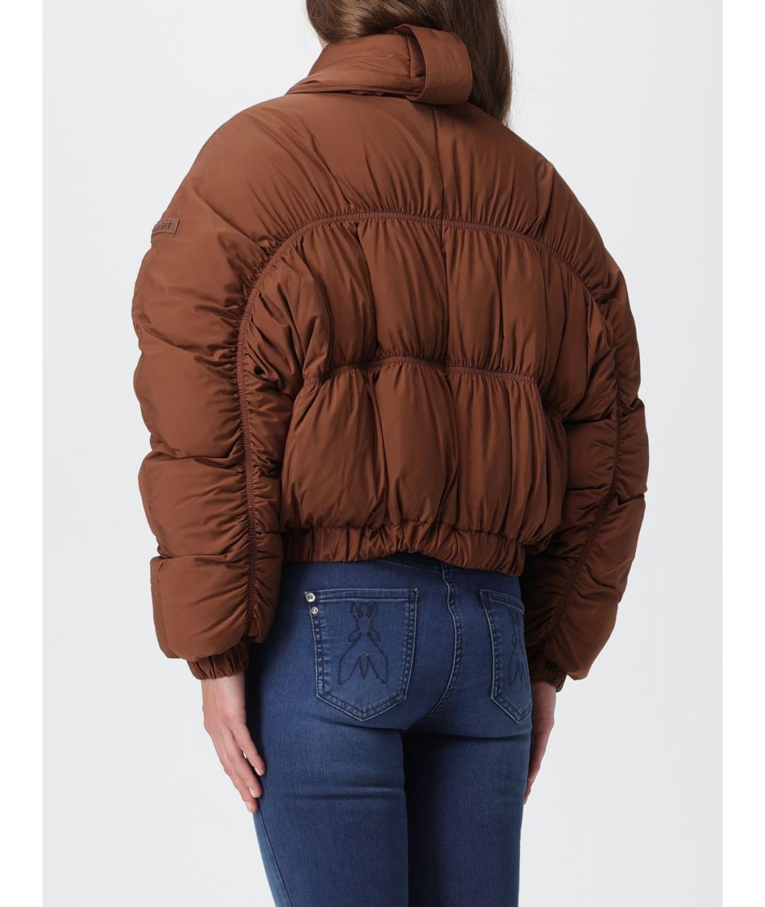PATRIZIA PEPE Коричневый полиэстеровый пуховик, фото 2