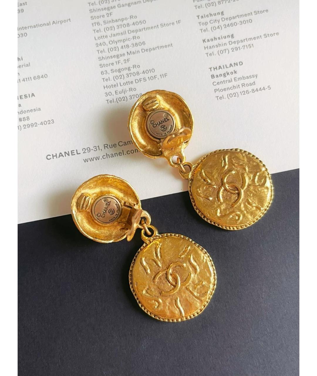 CHANEL Золотые металлические клипсы, фото 3
