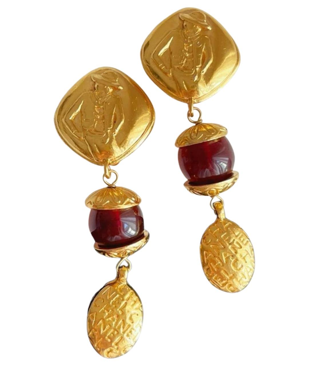 CHANEL Золотые металлические клипсы, фото 1