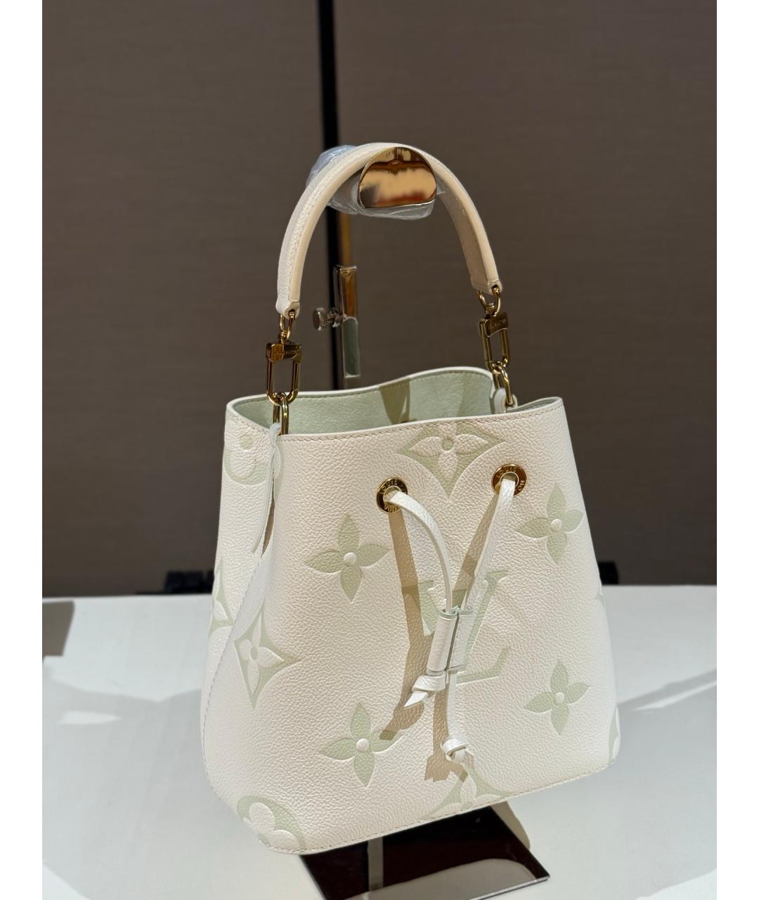 LOUIS VUITTON Бежевая кожаная сумка тоут, фото 4