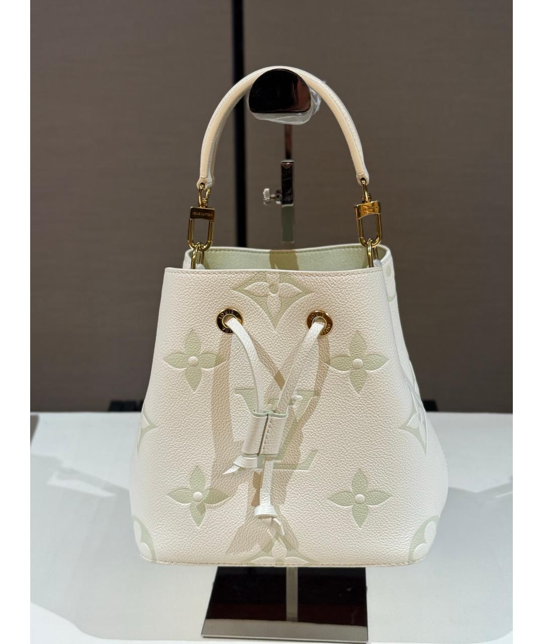 LOUIS VUITTON Бежевая кожаная сумка тоут, фото 8