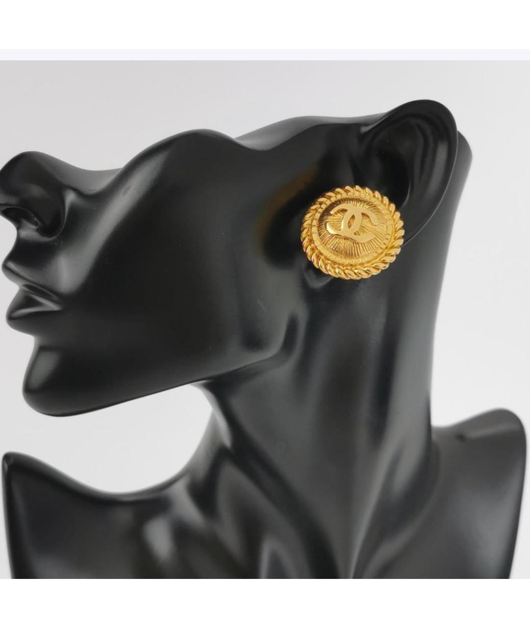 CHANEL Золотые позолоченные клипсы, фото 2