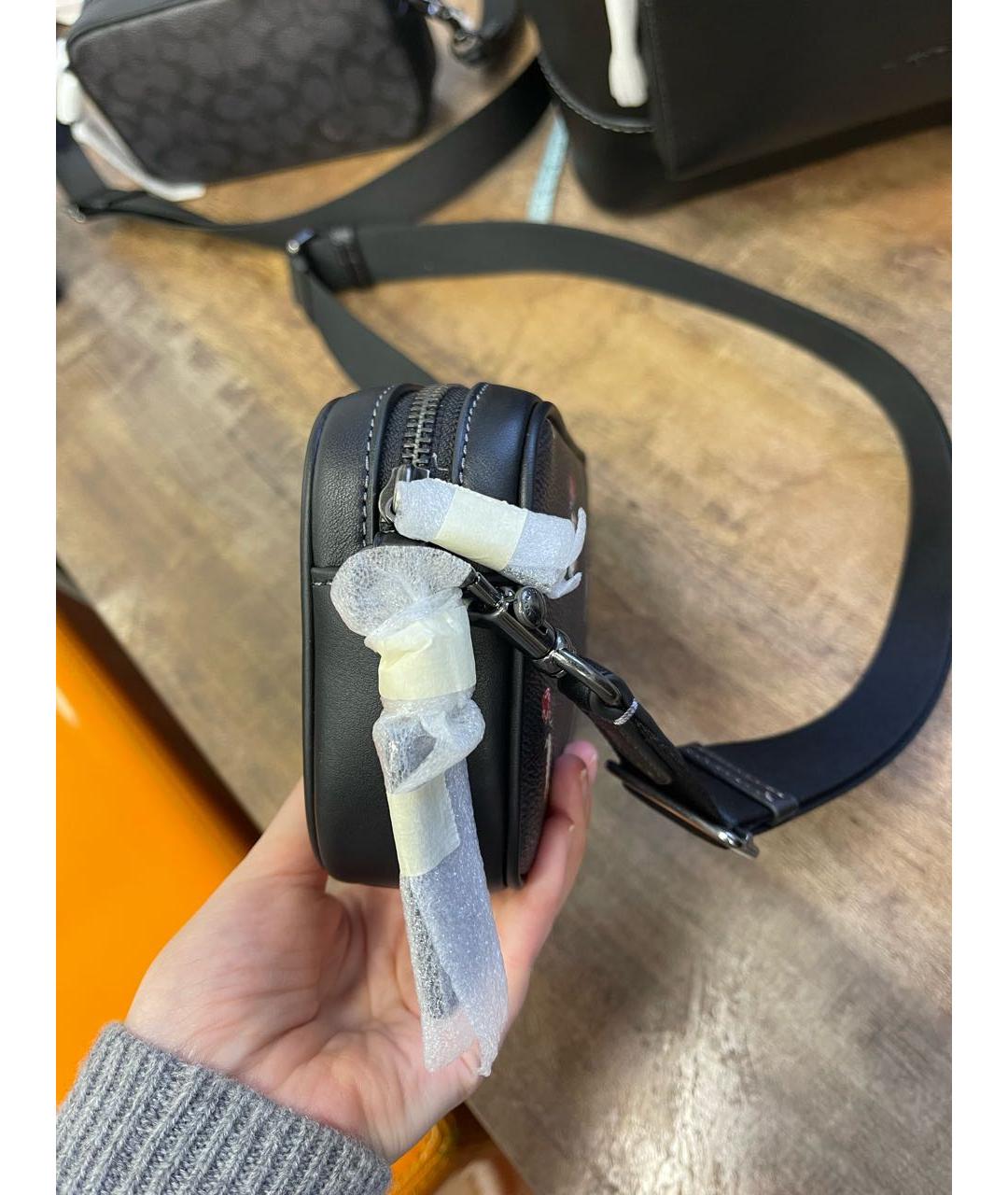 COACH Черная кожаная сумка на плечо, фото 4