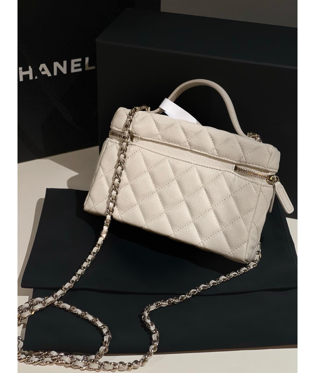 CHANEL Белая кожаная сумка через плечо, фото 5