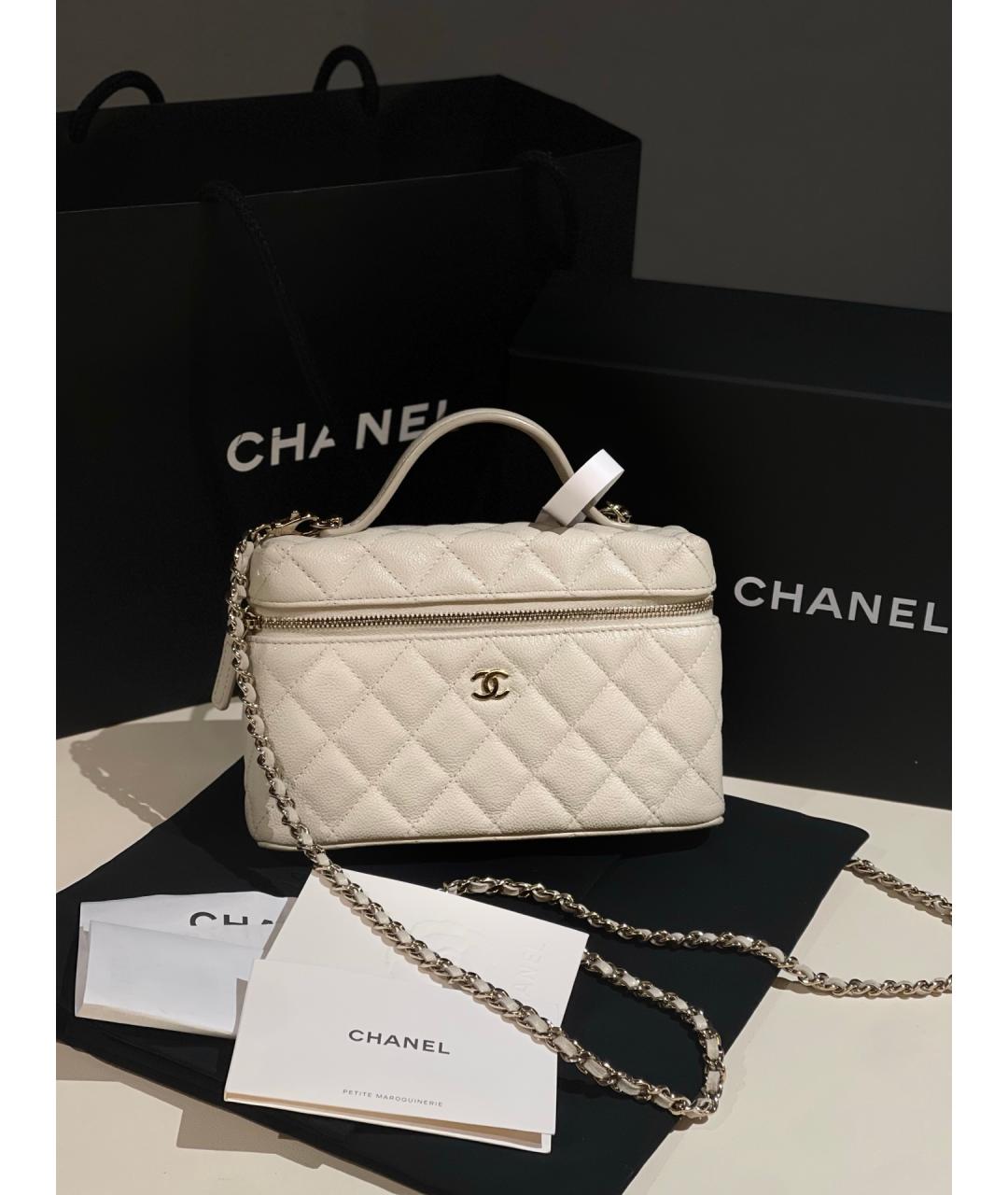 CHANEL Белая кожаная сумка через плечо, фото 7