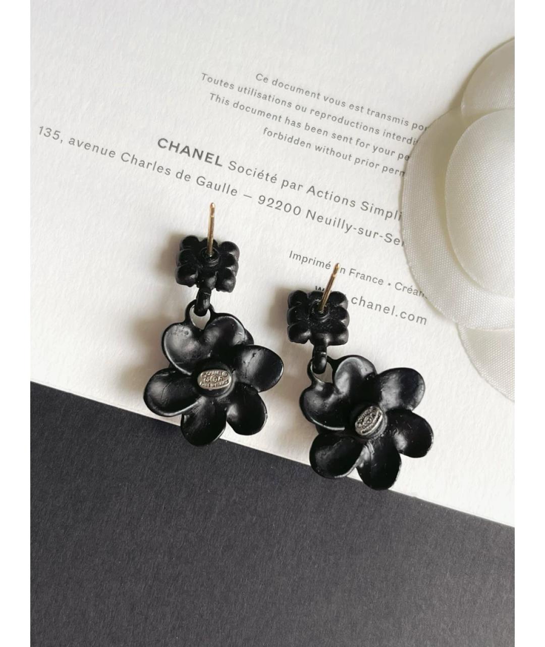 CHANEL Черные пластиковые серьги, фото 2