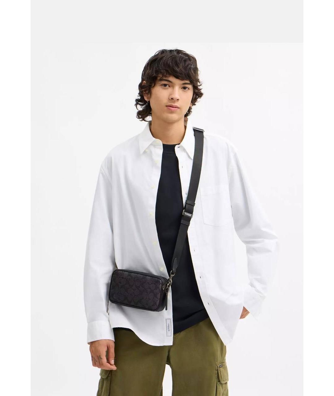 COACH Черная кожаная сумка на плечо, фото 2