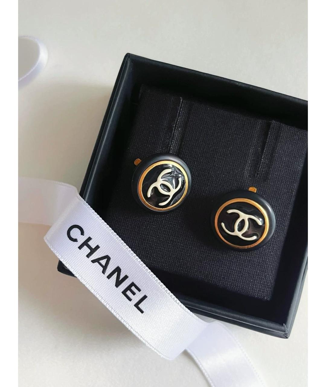 CHANEL Черные металлические клипсы, фото 2