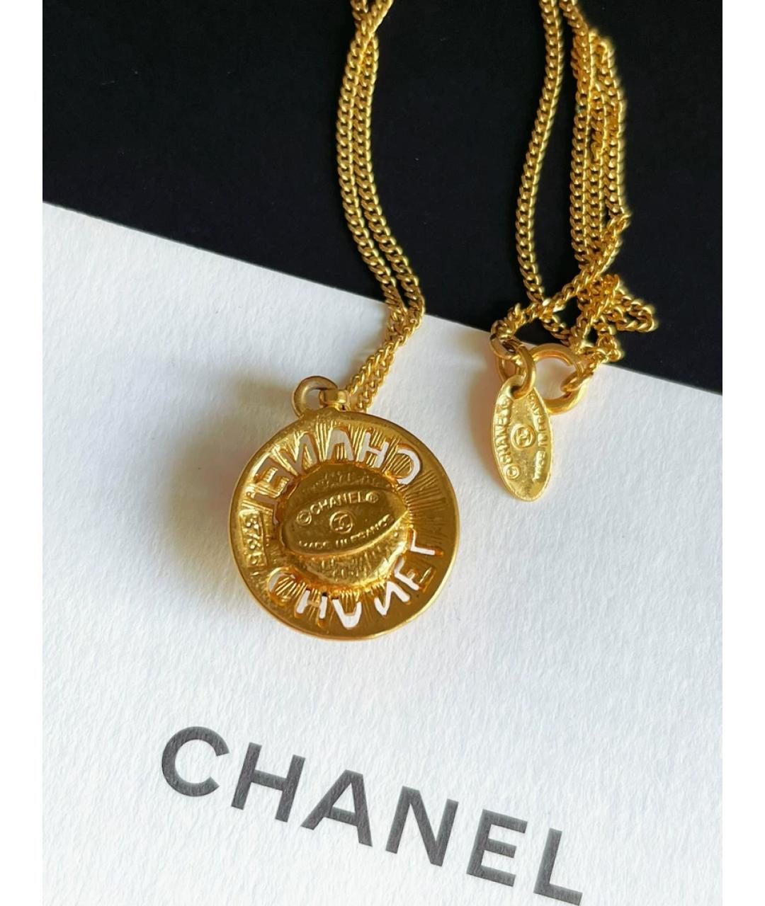 CHANEL Золотая металлическая подвеска, фото 3